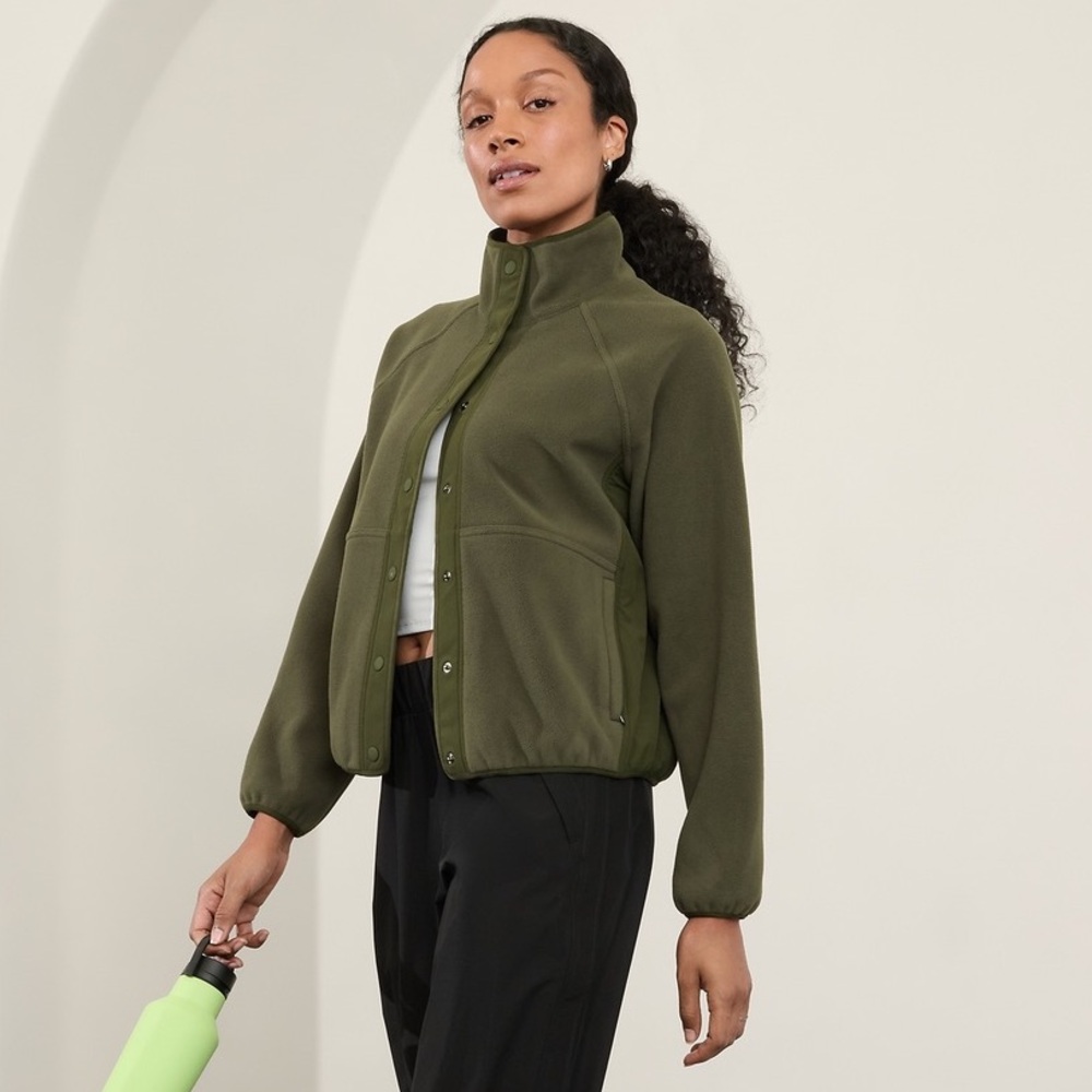Athleta Overlook Micro Fleece Jacket in Olive